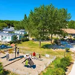 Camping 3 Etoiles - A 15 Min Reserve Sigean Et Des Plages Campingplads *