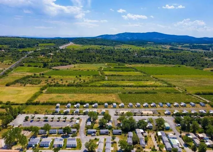 Camping 3 Etoiles - A 15 Min Reserve Sigean Et Des Plages *